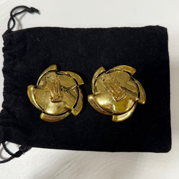 Saint Laurent Arty Earrings in Gold Metal & Black Velvet - Picture 9 of 9